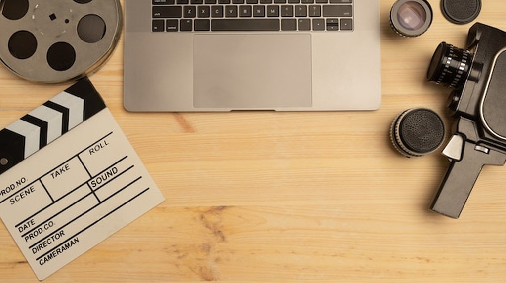 How to Make Videos With AI for Free