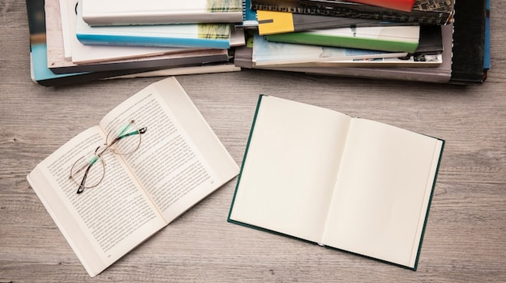 How to Use AI to Learn Anything Faster
